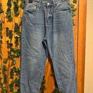 Boyfriend style jeans.